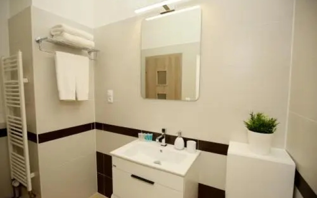 Ge Apartments Anglicka