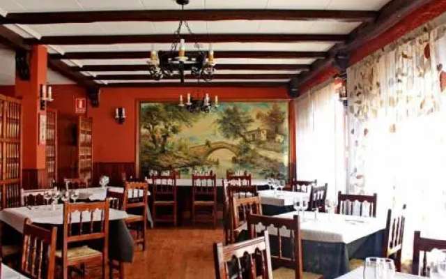 Hostal Rte. Elena