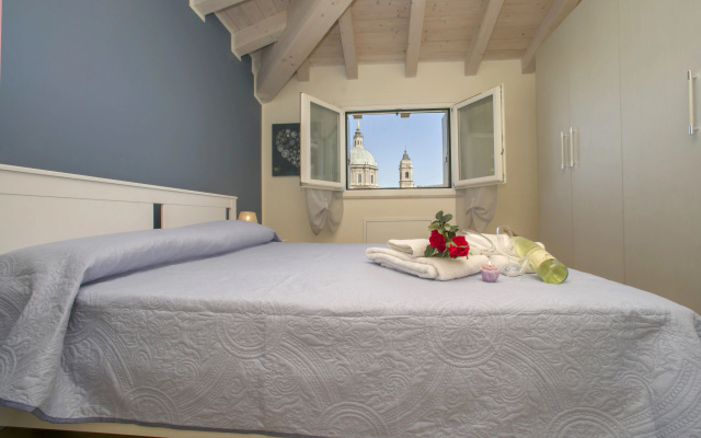 Casa Monia