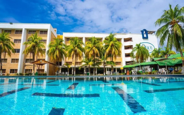 Aqua Vi Marina Hotel & Suites