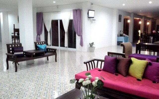 Srisareemaya Hostel
