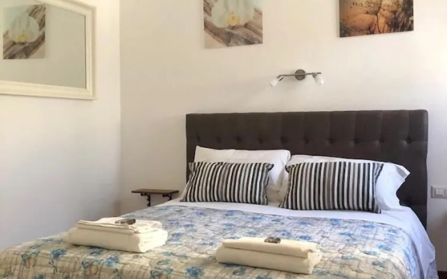 Rihanna Sweet Apartment