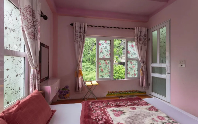 Tung Bach Homestay & Restaurant