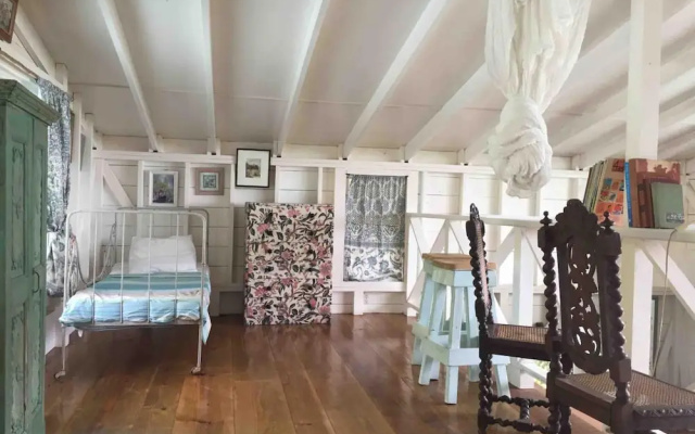 Los Secretos Guesthouse