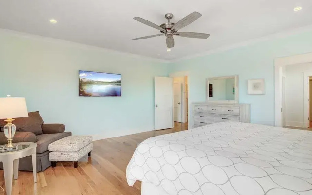 616 Carolina Boulevard by Avantstay Ocean Views From Decks