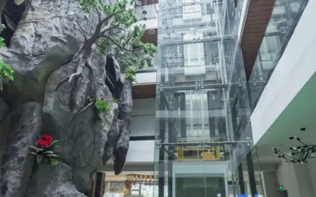 Mingshi Yizhan Hotel