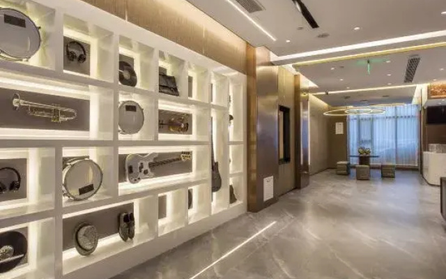 Homeinn Plus Hotel (Linyi Wuzhou Lake Wanda Plaza)