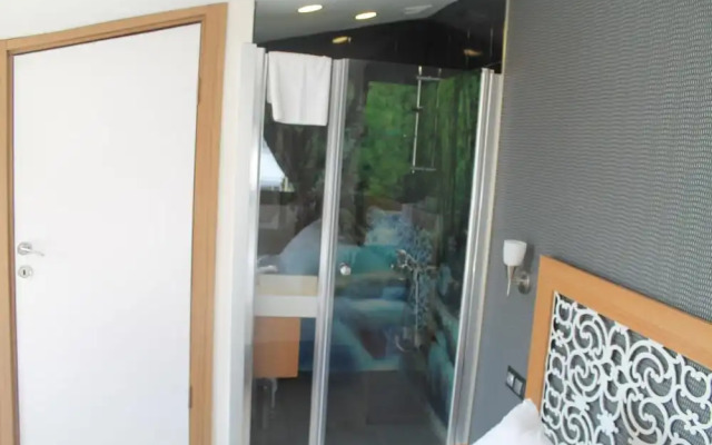 Lila Boutique Hotel