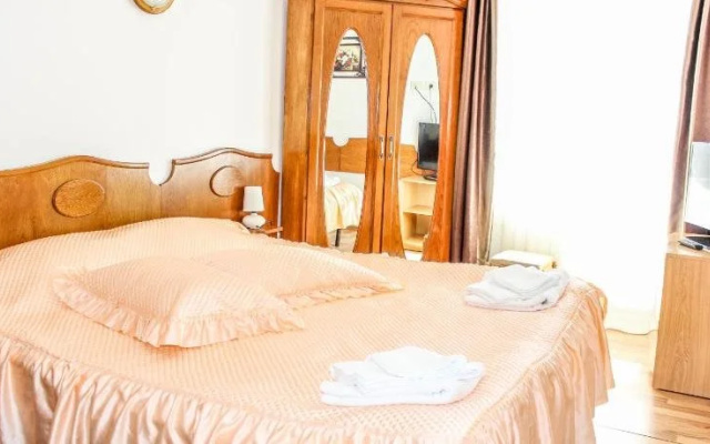 Hotel Cheia