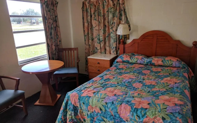 Desoto Motel