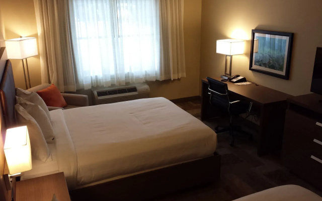Belfast Harbor Inn
