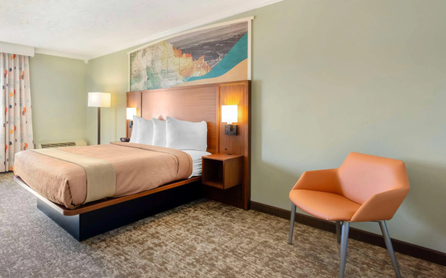Best Western Plus Ahtanum Inn