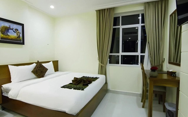 Rose Emerald Hotel