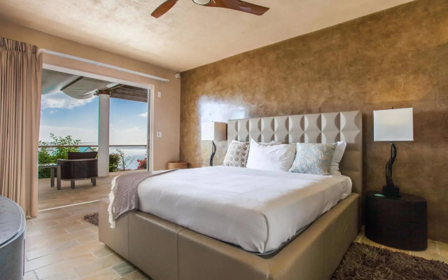Ceblue Luxury Villas