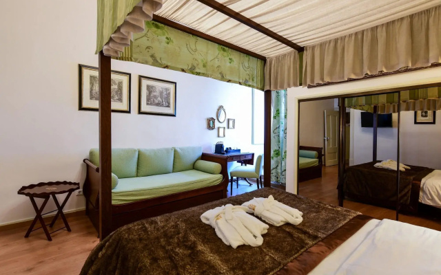 Casa de Sao Mamede Hotel