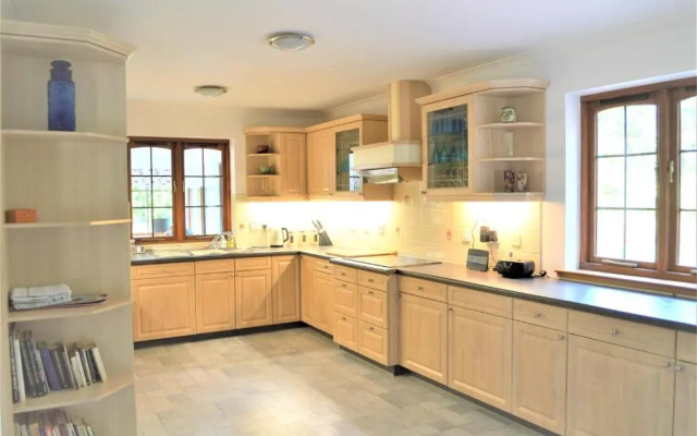 Auburn Cottage