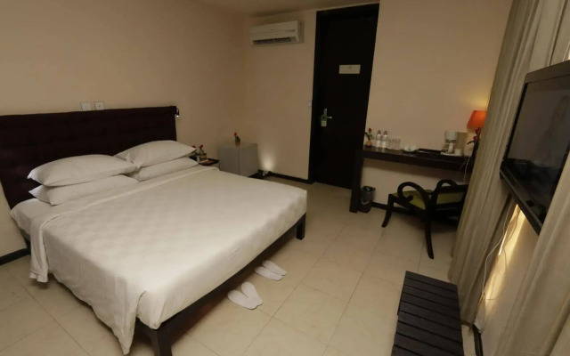 East Hotel