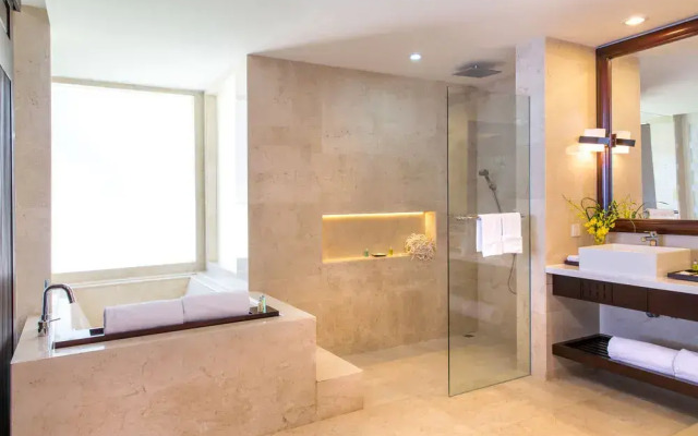 Golden Sand Resort & Spa Hoi An