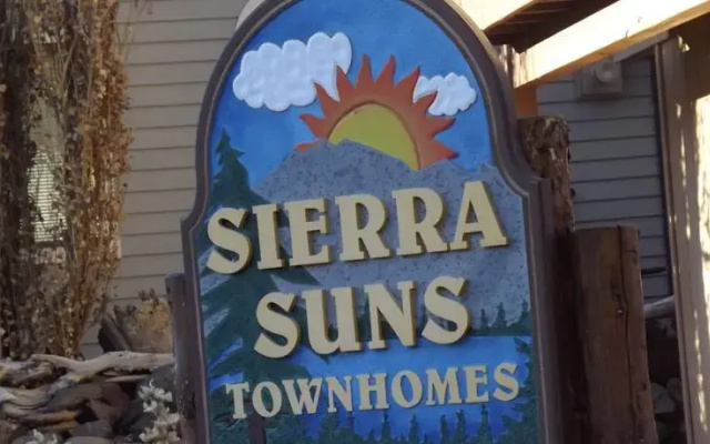 Sierra Suns #8