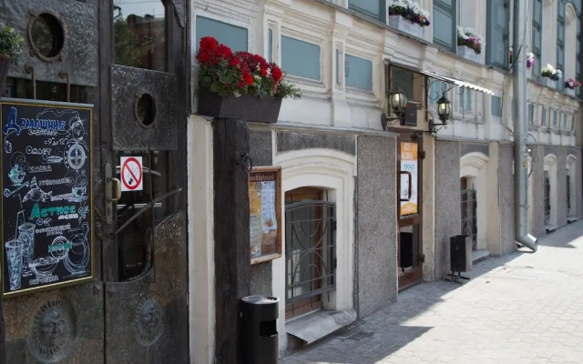 hotelImage