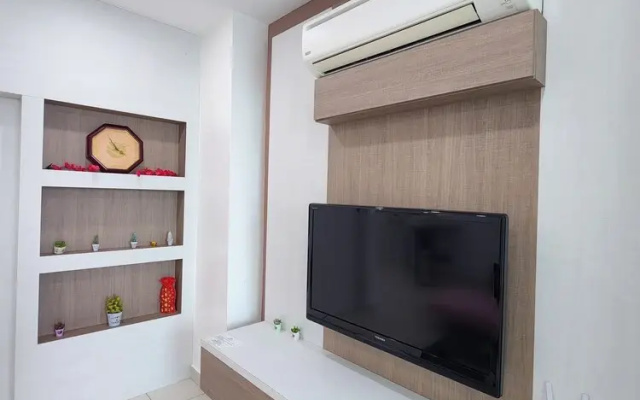 Mansion One Service Suite