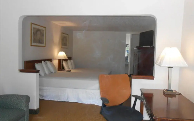 Americas Best Value Inn - Williamsburg/Lightfoot Area