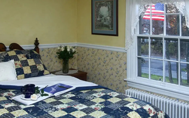 Doubleday Inn