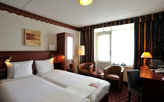 Strandhotel Westduin