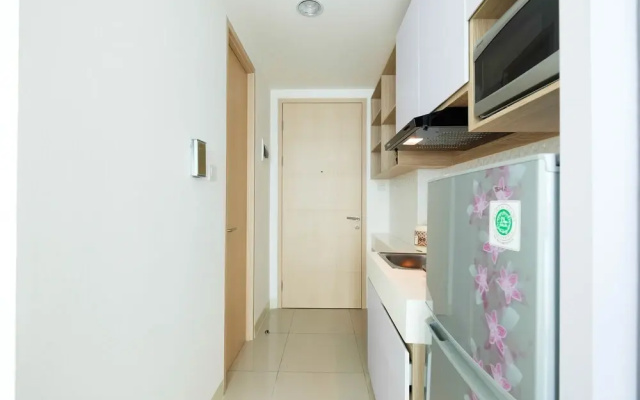 Cozy Studio Tree Park Apartment near BSD City