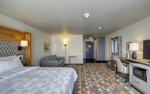 Holiday Inn - Appleton, an IHG Hotel