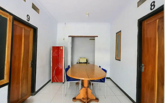Spot On 2497 Pesona Guest House