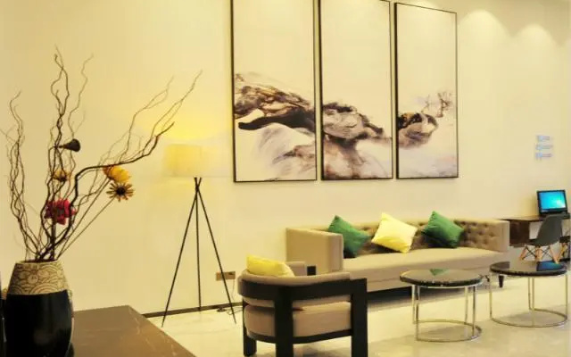 Jinjiang Inn Select Suzhou Shengze Dongfang Fangzhicheng