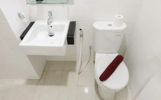 Modern City View Studio Apartment at Tuscany Residences