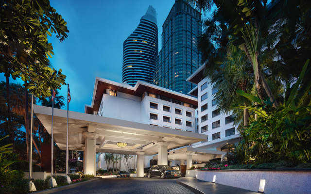Отель Anantara Siam Bangkok вид на фасад