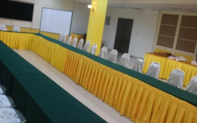 OYO 89489 Al Ansar Hotel