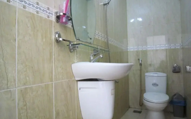 Hong Loan Hotel 3