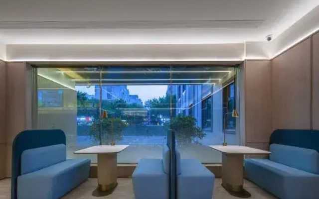 HanTing Hotel (Puyang Sports Stadium Lishan Road)