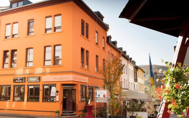 Neubert s Gasthaus am Rhein