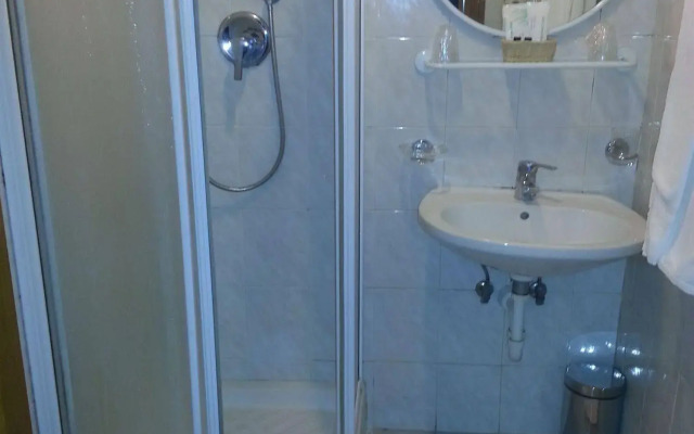 Hotel Teti