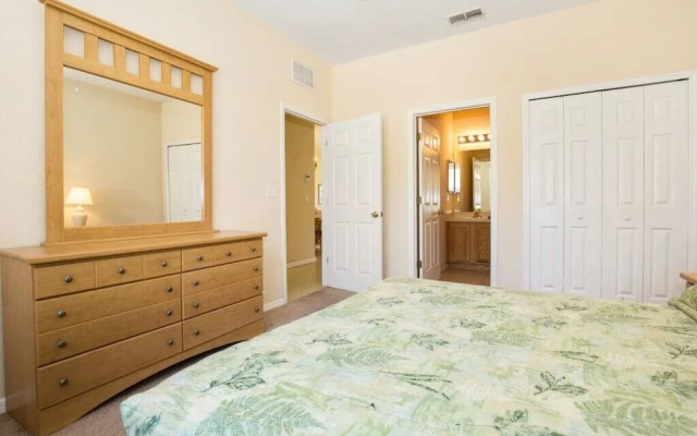 Old Town Retreat at Regal Oaks