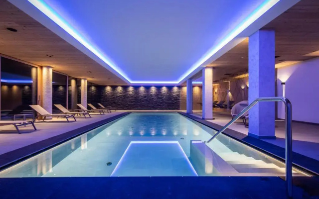 Monaco Sport Hotel
