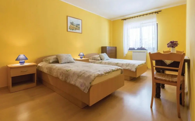 Awesome Home in Savudrija With Wifi and 2 Bedrooms