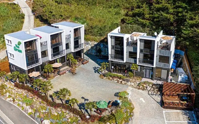 Geojae The Green Spa Pension