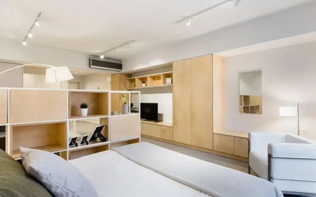 UPSTREET Ermou Elegant Apartments