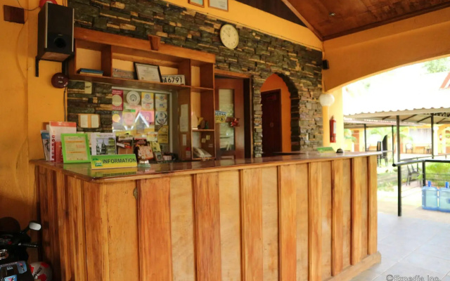 Villa Manuel Tourist Inn