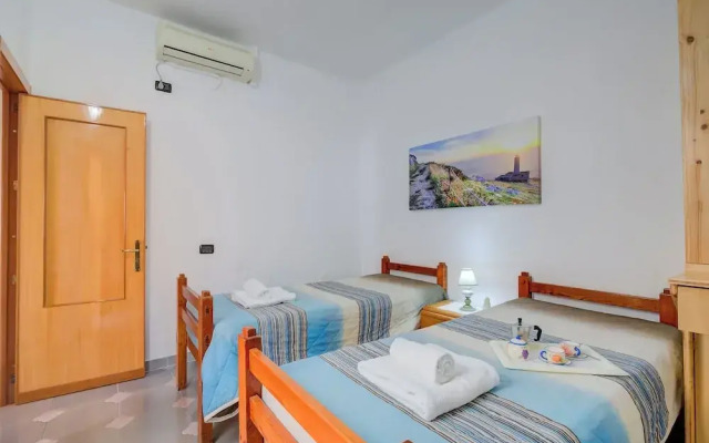 Villa Oasi al mare near the sea with pool