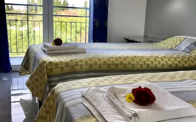 Room-banos Apartments And Swimming Pool