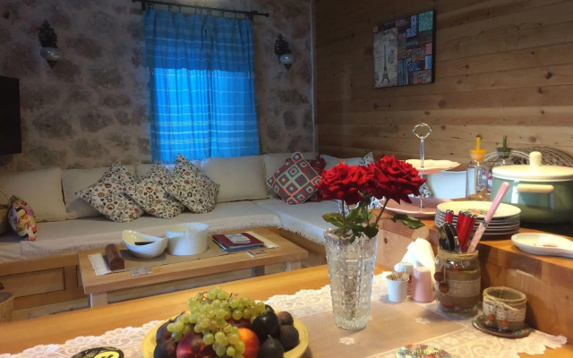 Ambar Evleri