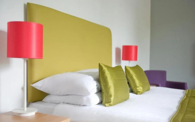 The Caledonian Island Hotel
