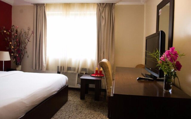 Grand Ibro Hotel in Abuja, Nigeria from 120$, photos, reviews - zenhotels.com guestroom